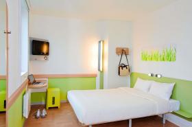 ibis Budget Clermont Ferrand Le Brézet - Aéroport - photo 8
