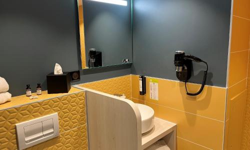 Comfort Hotel Clermont Saint Jacques - photo 3