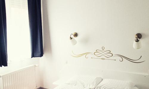 The Old Hotel Ravel Centre - photo 2