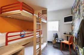 hotelF1 Clermont Ferrand Est - photo 9