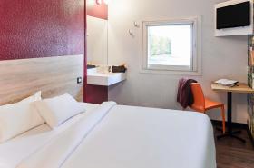 hotelF1 Clermont Ferrand Est - photo 22