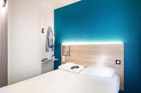 hotelF1 Clermont Ferrand Est - photo 15