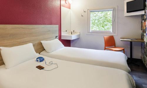 hotelF1 Clermont Ferrand Est - photo 3